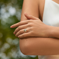 18K Gold Diamond Ring with Sculptural Flow & Dramatic Contrast